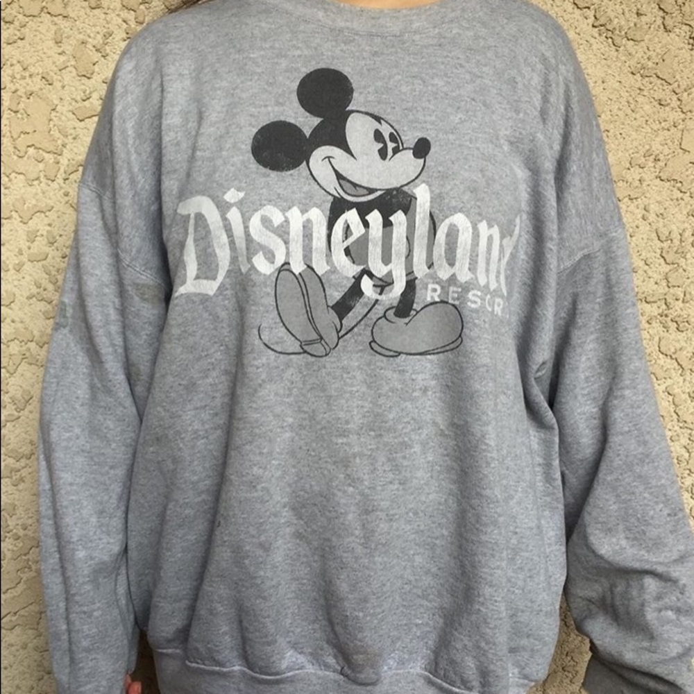 Disneyland crew neck